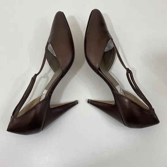 BANDOLINO VTG Punp Heels Luster Walnut Leather T Strap Point Toe 8