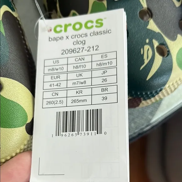 Bape x crocs clog shoes sandals A Bathing Ape camo Men’s 8 Women’s 10 NWT auth