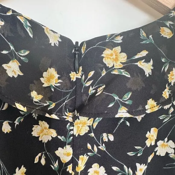 Bardot Short Sleeve ‘Ditzy Wrap’ Floral Print Dress Size M (8)