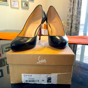 Beautiful Christian Louboutin Pumps