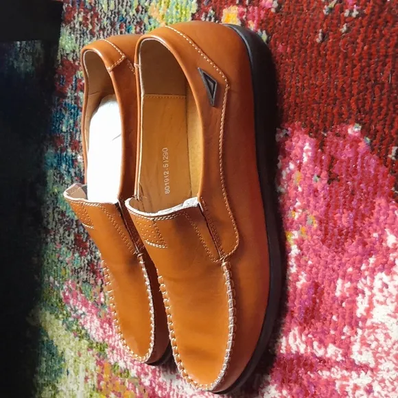 BEAUTIFUL CLOHOO MEN SHOES