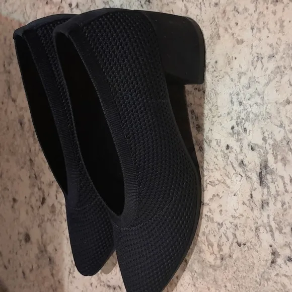 Beautiful Eileen Fisher Women Shoes
