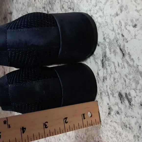 Beautiful Eileen Fisher Women Shoes
