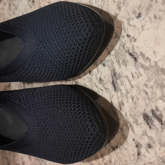 Beautiful Eileen Fisher Women Shoes