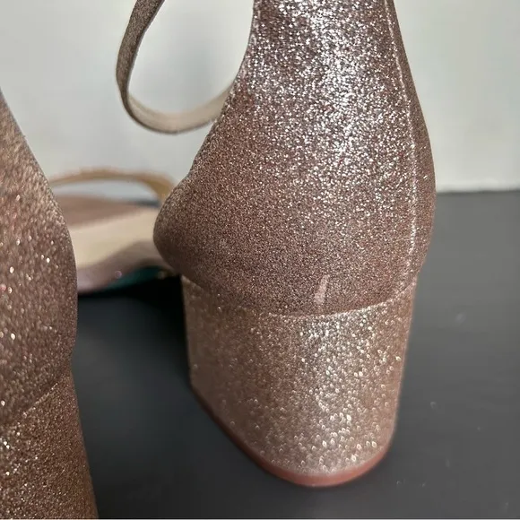 Betsey Johnson Miri Champagne Gold Glitter Ankle Strap  Evening Sandals, Size 10