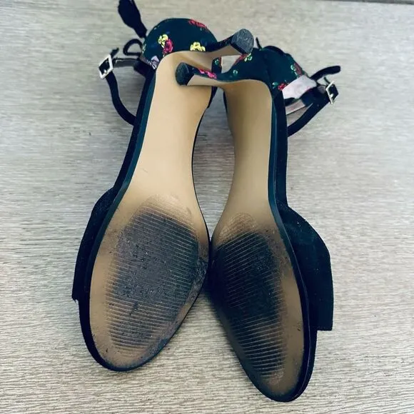 Betsey Johnson Black Velvet Floral Rose Corset Kitten Heels 7.5