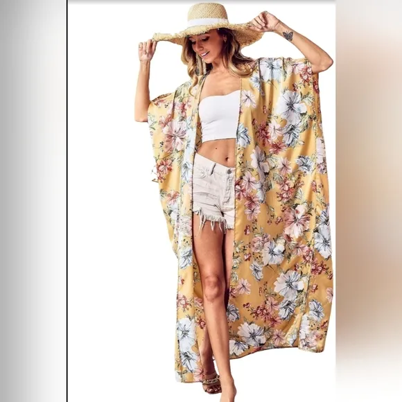 BiBi Oversized Floral Slit Kimono Lightweight Short Sleeve Longline Cardigan