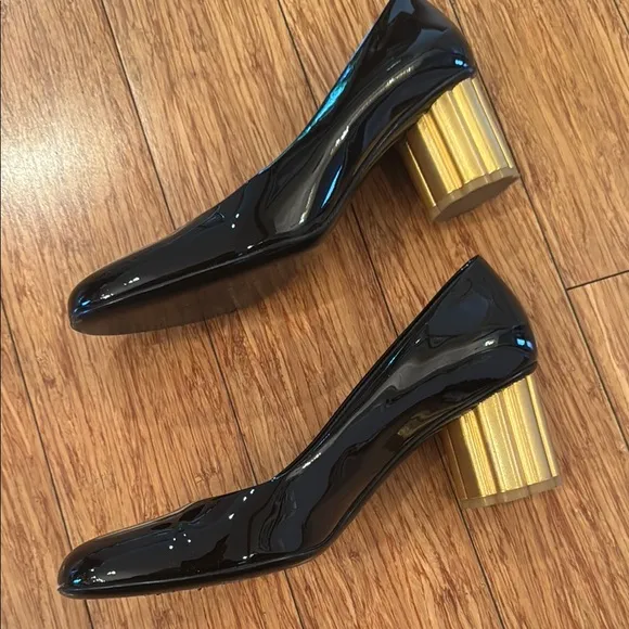 Black and Gold Ferragamo Women's Shoes