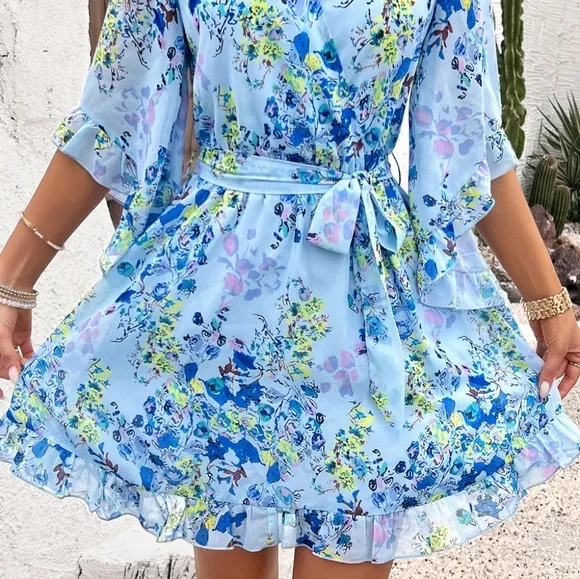 Bloom &amp; Flounce Half Sleeve Mini Dress - Light Blue