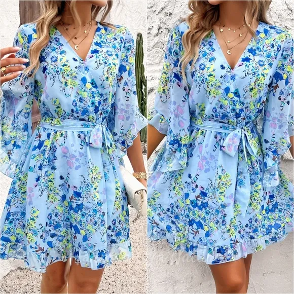 Bloom &amp; Flounce Half Sleeve Mini Dress - Light Blue