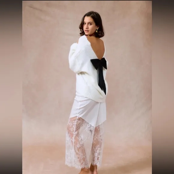 BOHO OVERSIZED BOW BACK FROM PARIS FRANCE SWEATER