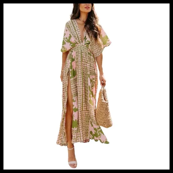 BOUTIQUE Tropical Boho Maxi Dress With Slits