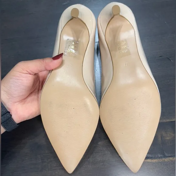 BRAWN’S Elegant Cream/Nude Patent Leather Heels size EU 37/US 6.5-7