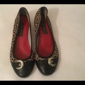 BRIGHTON &quot;BABY&quot; Leather Cap Toe Calf Hair Animal