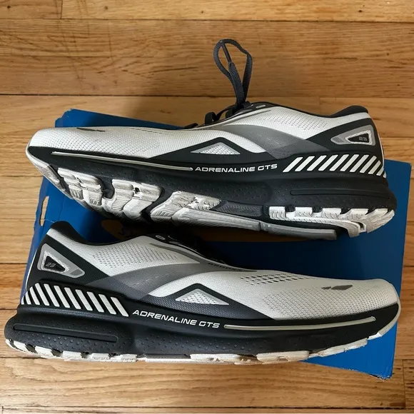 Brooks Adrenaline GTS 23 Men Running Shoes Crystal Grey 12.5D