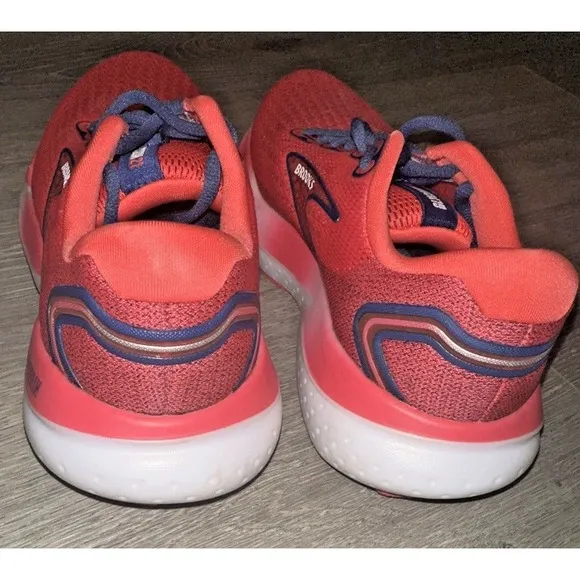 Brooks Women Size 7 Glycerin 21 Shoes Sneaker Raspberry Estate Blue 1204081B630