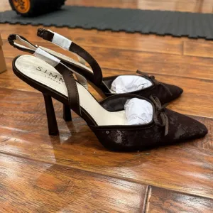 Brown kitten heels