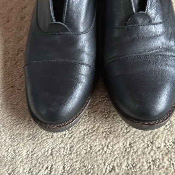 Bueno leather women shoes