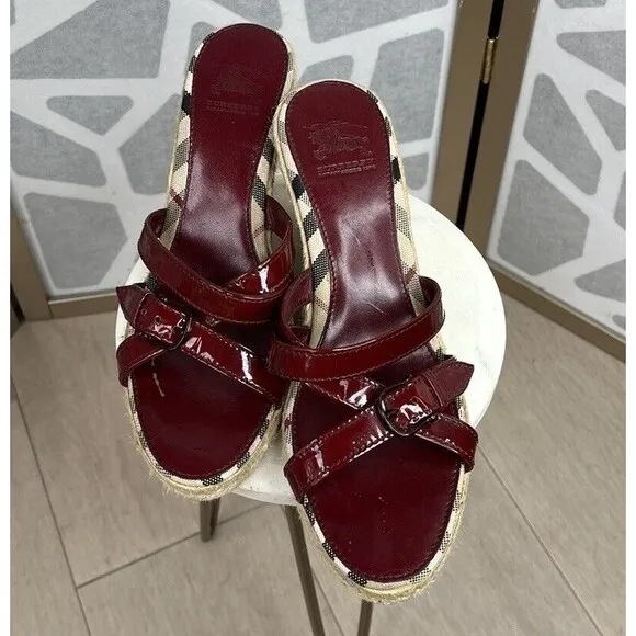 Burberry Nova Check Red Patent Leather Espadrille Wedge Sandals Size 39 IT, 8 US