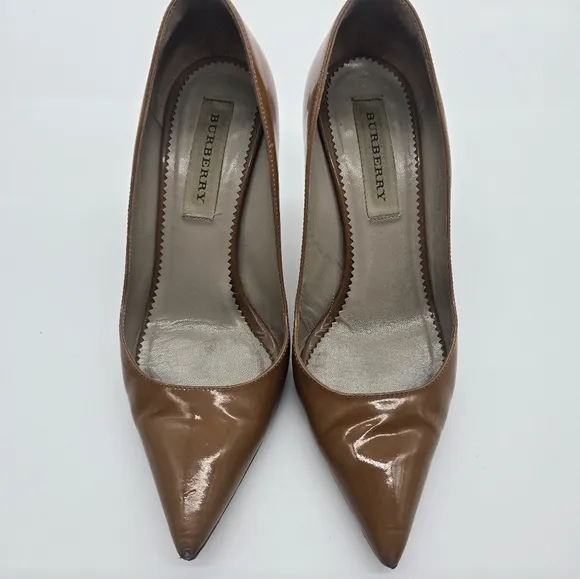 Burberry Women's Brown Leather Pumps