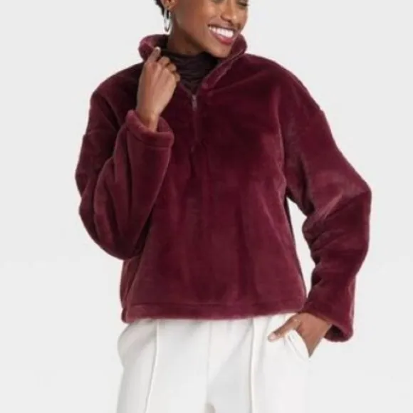 Burgundy / black faux fur fully lined thick half zip premium sweater