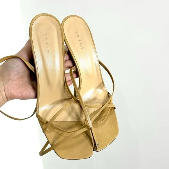 BY FAR KERSTI NUDE LEATHER Strappy Sandals