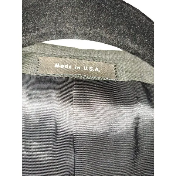 Calvin Klein Men's Size 43 Gray/Silver Pinstripe Suit