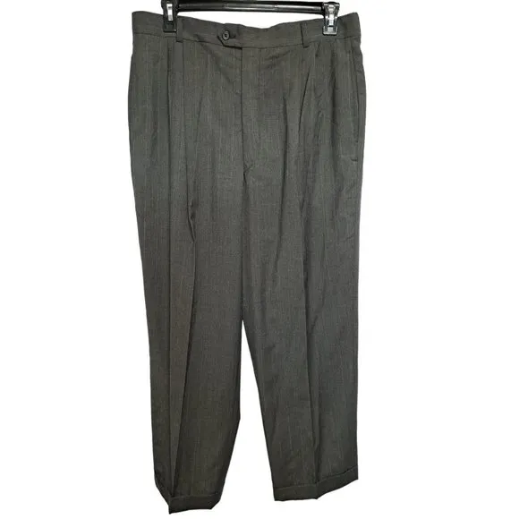 Calvin Klein Men's Size 43 Gray/Silver Pinstripe Suit