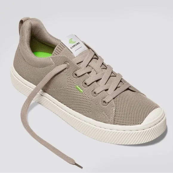Cariuma IBI Low Sand Knit Sneakers Shoes NWT