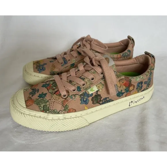 Cariuma Women 8.5 Sneaker Van Gogh Museum Print Art Edition Pink Floral Vincent