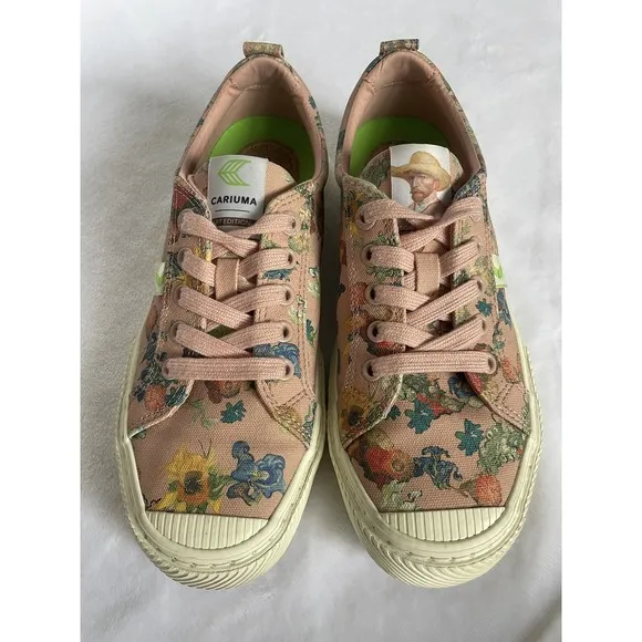Cariuma Women 8.5 Sneaker Van Gogh Museum Print Art Edition Pink Floral Vincent