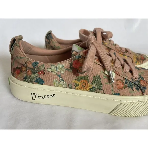 Cariuma Women 8.5 Sneaker Van Gogh Museum Print Art Edition Pink Floral Vincent