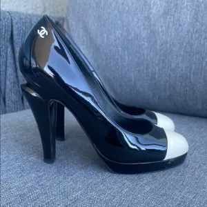 Chanel Black and White Women's Heels