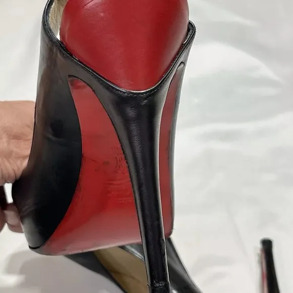 Christian Louboutin Black and Red 39.5 EUR, 9 US