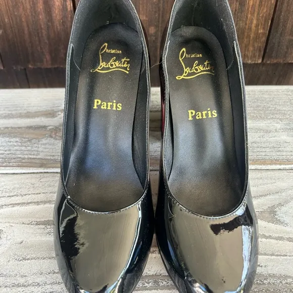 Christian Louboutin Black Patent Leather 3 in. Block Heel Pumps Size 39.