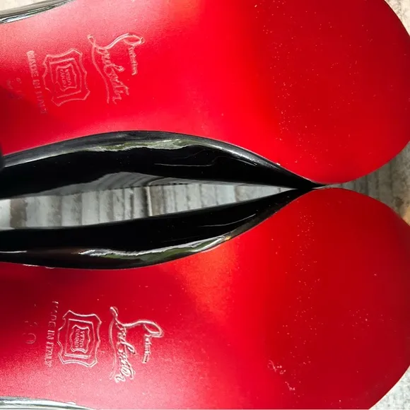 Christian Louboutin Black Patent Leather 3 in. Block Heel Pumps Size 39.