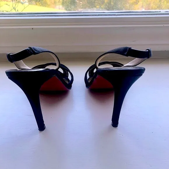 Christian Louboutin Paris Pumps w/New Soles.  EUC.