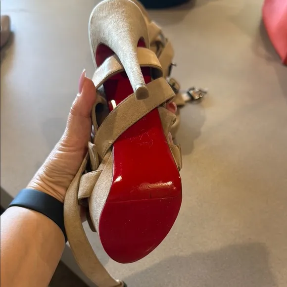 Christian Louboutin Tan Heels with Strappy Design 39 BEST PRICE!