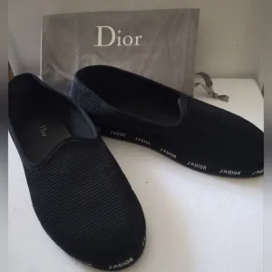 CHRISTINA DIOR FLATS