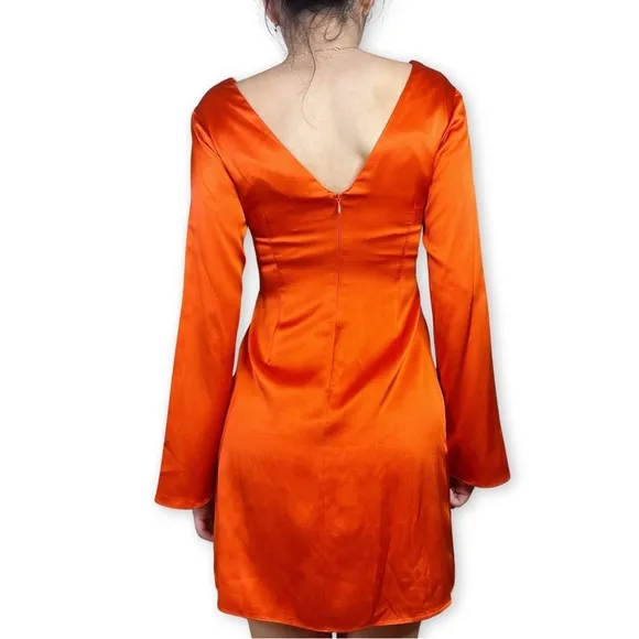 Cinq à Sept Caelan Knot Front Silk Dress in Tangerine Orange Size 00