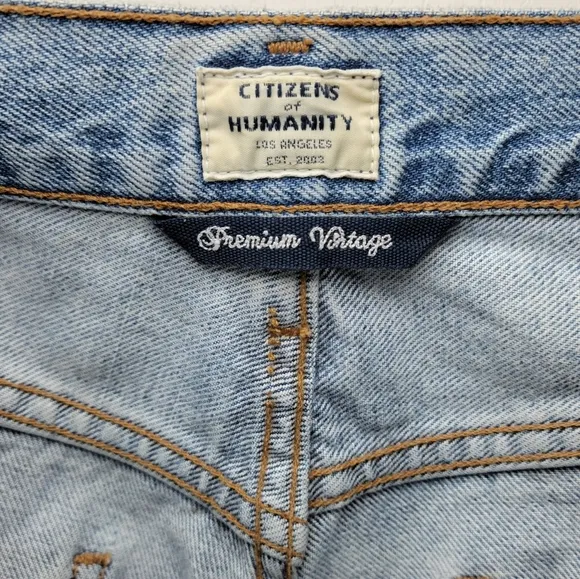 Citizens of Humanity Danielle Cut-Off Denim Shorts | Size 31