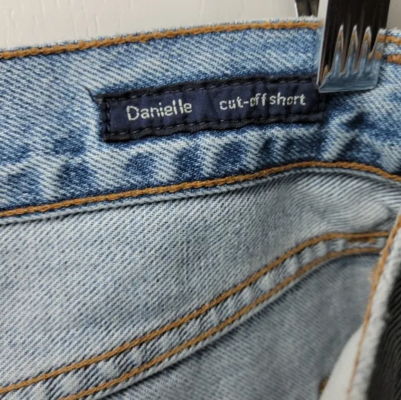 Citizens of Humanity Danielle Cut-Off Denim Shorts | Size 31