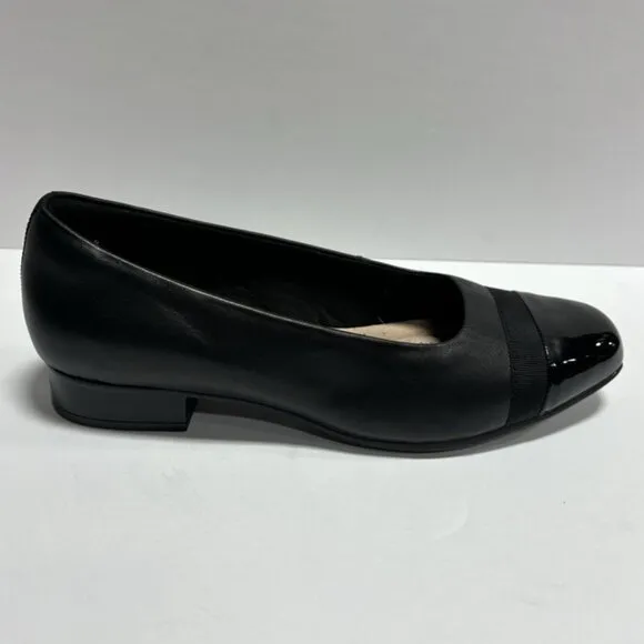 Clark’s Women’s Juliet Monte, Black Slip-On Flats, Size 9.5 Wide