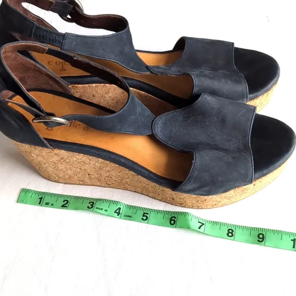 Coclico Women's Cork Wedge Blues Leather Sandals Size 39.5