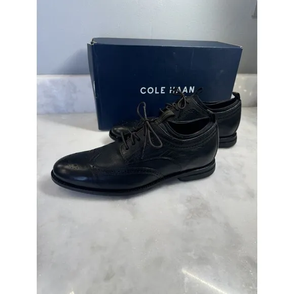 Cole Haan GrandSeries Holland Wingtip Oxford Mens 8.5 M - EUC
