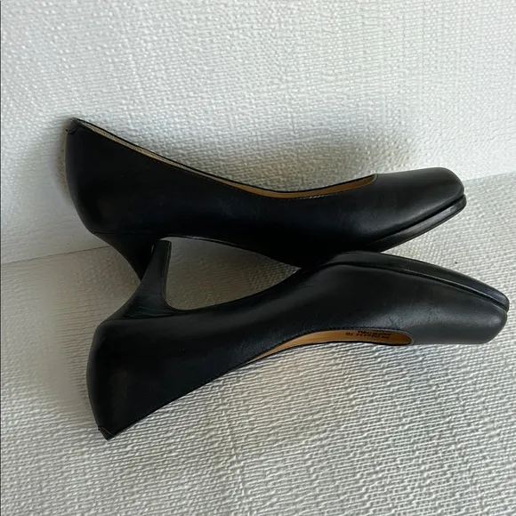 Cole  Haan  Women s Shoes Blunt Toe Heel