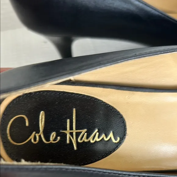 Cole  Haan  Women s Shoes Blunt Toe Heel