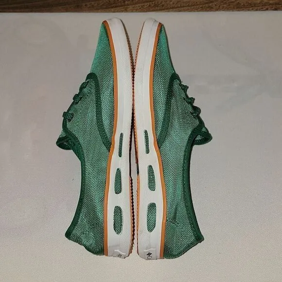 Columbia Women's Vulc N Vent Lace Mesh Casual Shoe Size 8 New