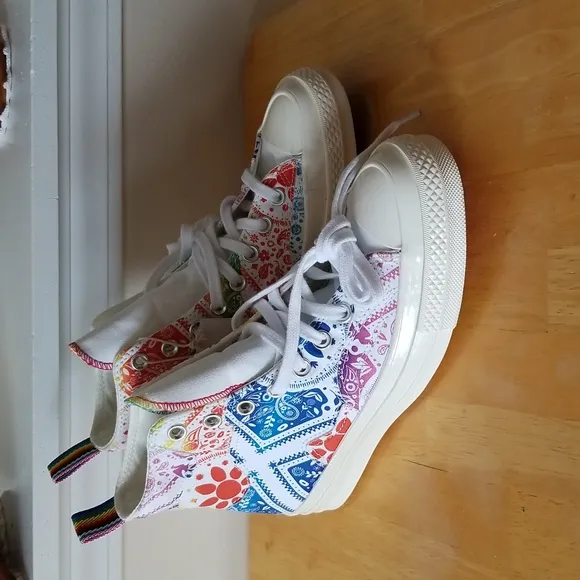Converse Chuck 70 Hi Top Rainbow Family Unity Sneakers