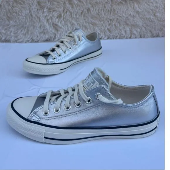 Converse Women's Silver Metallic Chuck Taylor All Star Low Leather Size 7